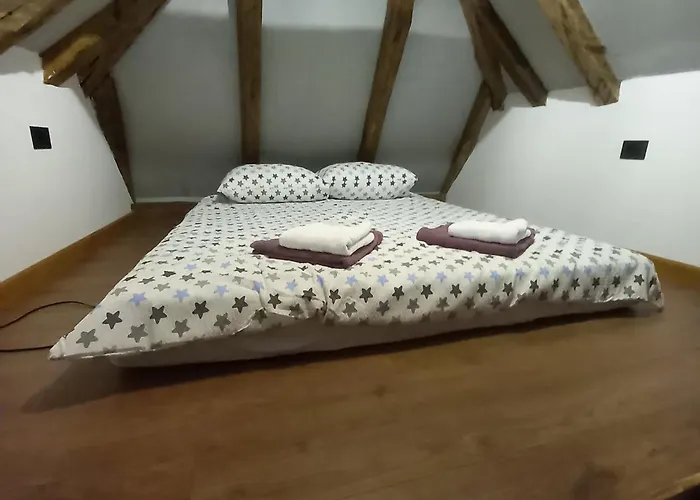 Jantar- Rusticna Kuca *